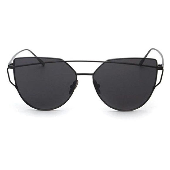 Black Mirror Cat Eye Sunglasses - Picture 4 of 7